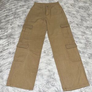 USED SHEIN Petite Khaki Cargo Jeans